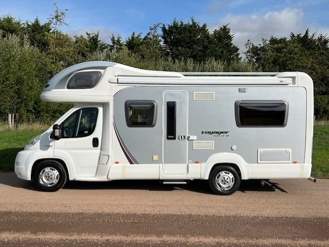 SWIFT VOYAGER 685 (2009/09)