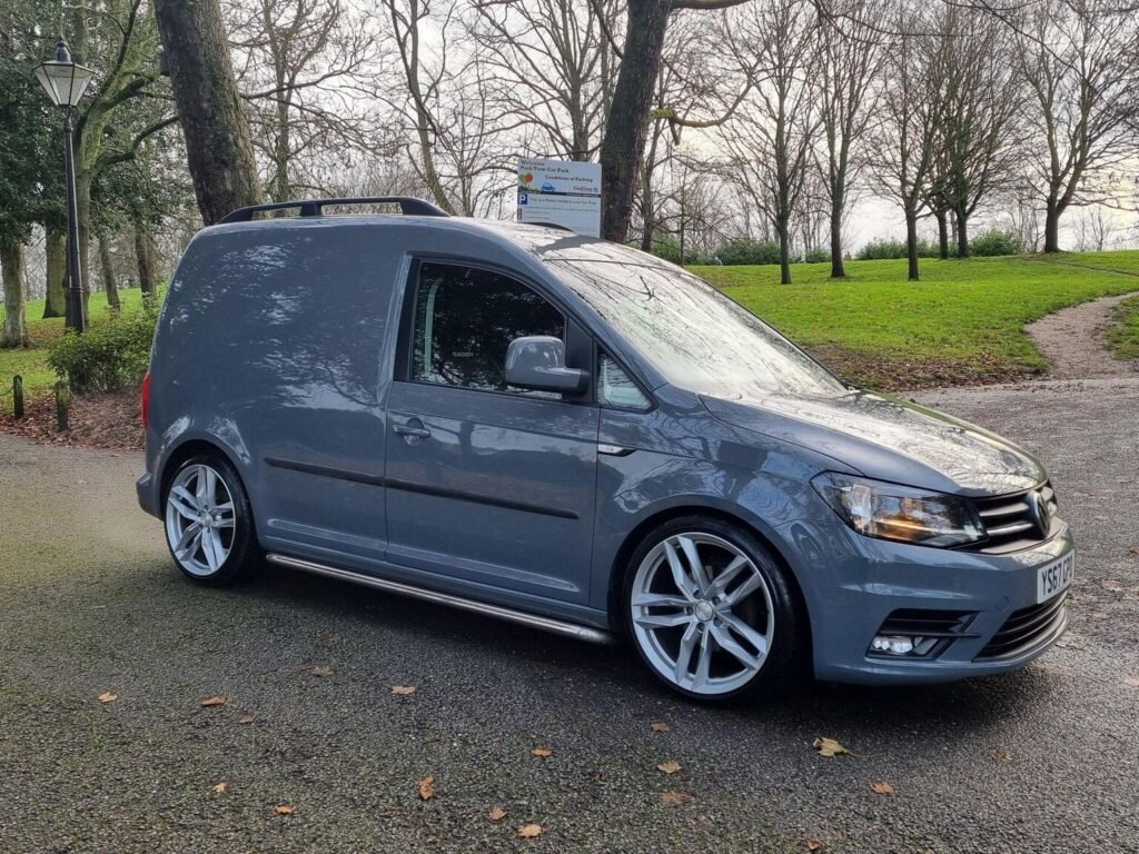 VOLKSWAGEN CADDY HIGHLINE 2.0 TDI (2017/67)
