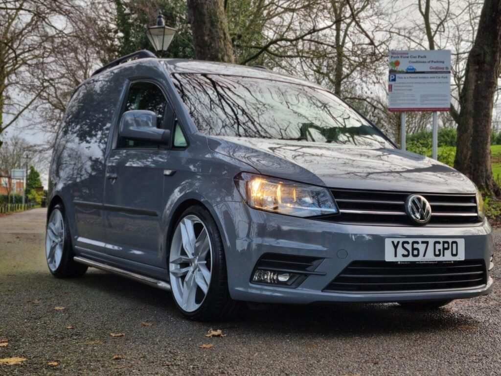 VOLKSWAGEN CADDY HIGHLINE 2.0 TDI (2017/67)